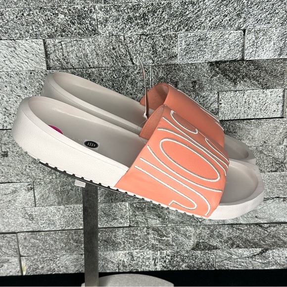 Jordan Nola Slides - NEW - WMNS11 - Picture 1 of 11
